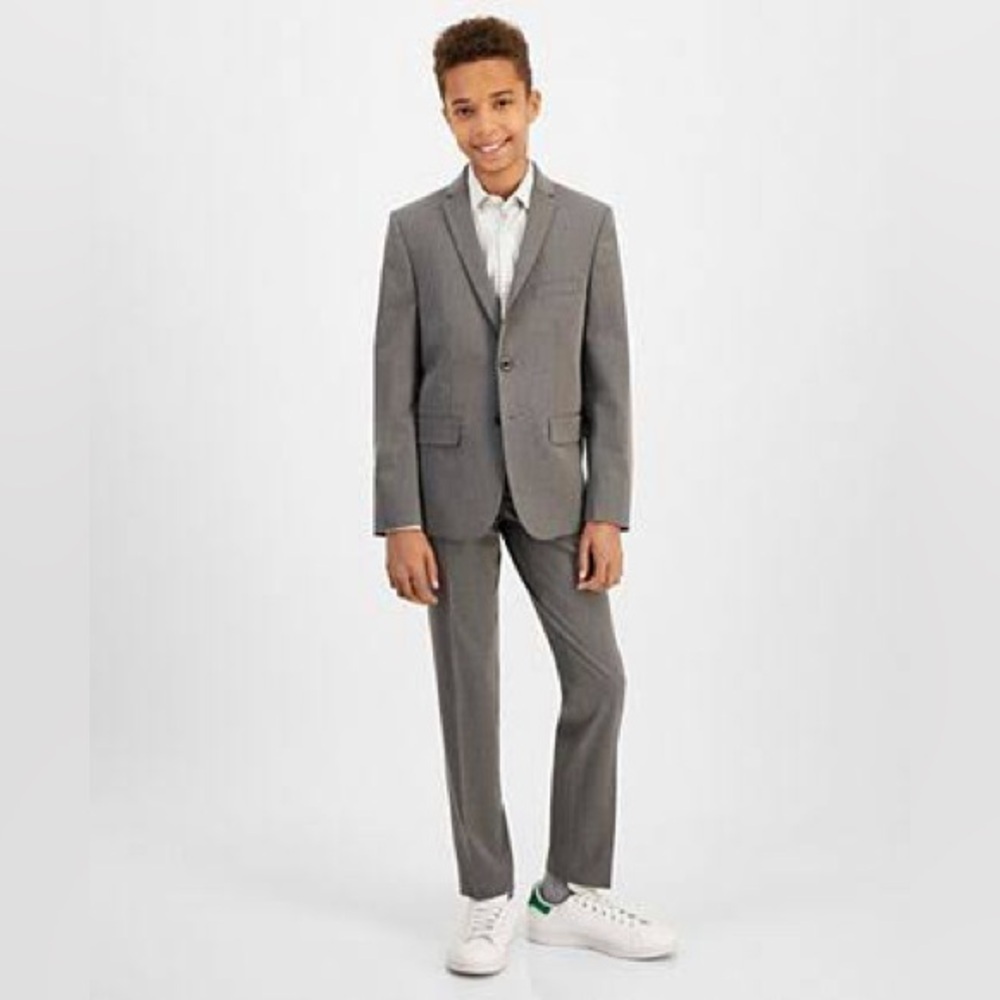 Michael Kors
Big Boys Classic Fit Stretch Suit Jacket